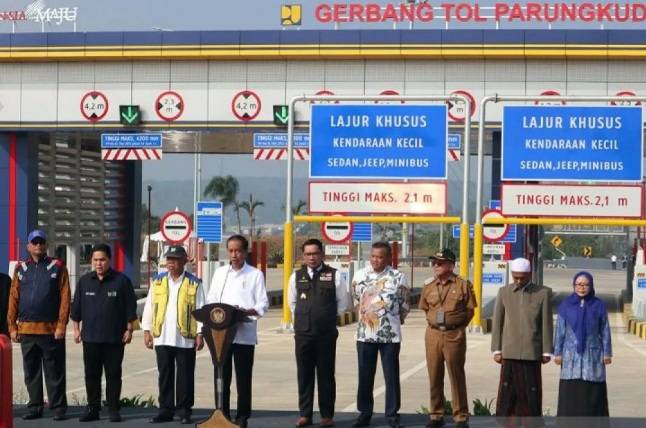 Presiden Jokowi Resmikan Tol Bocimi Seksi II dan Siap Dioperasikan