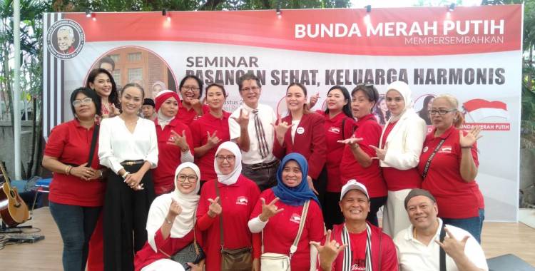 Bunda Merah Putih: Keluarga Jadi Guru Generasi Penerus Bangsa, Indonesia Lebih Maju
