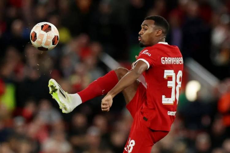 Bermain  di Anfield,  Liverpool Sikat Union Saint-Gilloise 2-0 