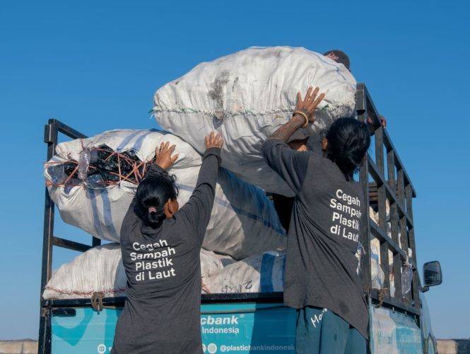 Pengumpulan 100 Juta Kilogram Plastik Bisa Kurangi Pencemaran Lingkungan