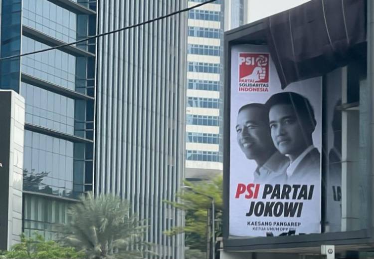 Jokowi Tutup Buku Di PDIP?
