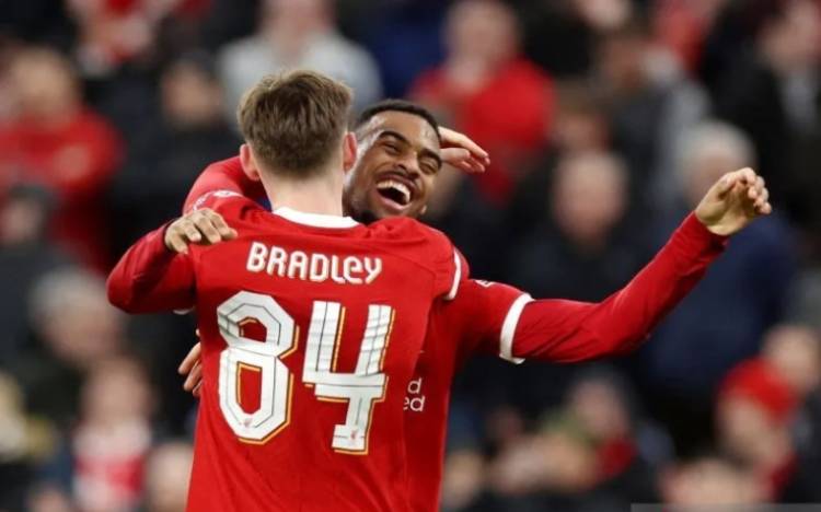 Piala FA: Liverpool Tundukkan Southampton dengan Skor 3-0