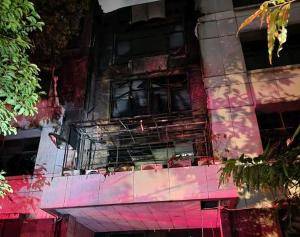 Gedung  LBH-YLBHI Lantai 2 di Menteng Terbakar