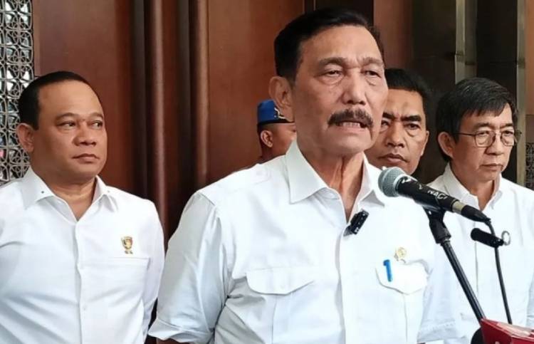 Luhut Pandjaitan: Layanan Starlink akan Diresmikan Presiden Jokowi Bersama Elon Musk di Bali