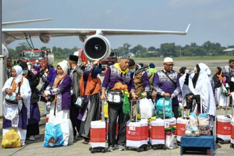 Kemenag Sumsel: Jamaah Haji yang Wafat di Mekkah tetap dapat Air Zam Zam