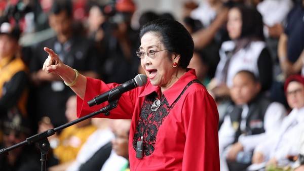 Megawati Pengawal Konstitusi: Perjuangan seorang  Ibu yang Tak Kunjung Usai