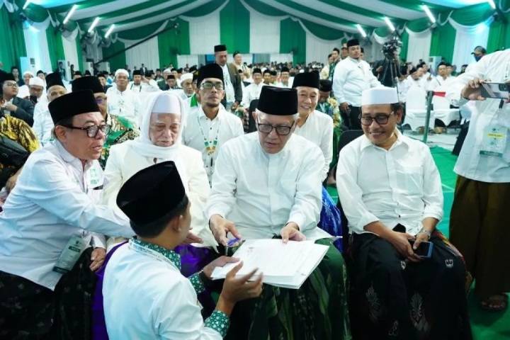 K.H. Abdul Hakim Mahfudz Terpilih Jadi Ketua PWNU Jawa Timur Periode 2024-2029