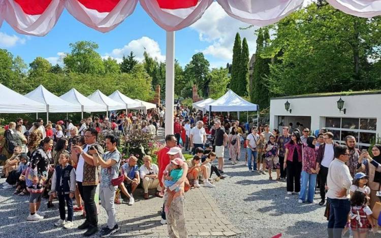 Ribuan WNI dan Diaspora Indonesia Rayakan Peringatan HUT ke 79 RI di Stockholm