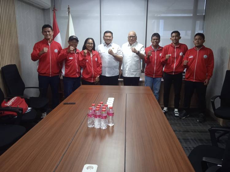 Ketum PP Pesti Resmi Lepas 4 Atlet untuk Berlaga pada Kejuaraan Dunia Soft Tennis di Korea Selatan