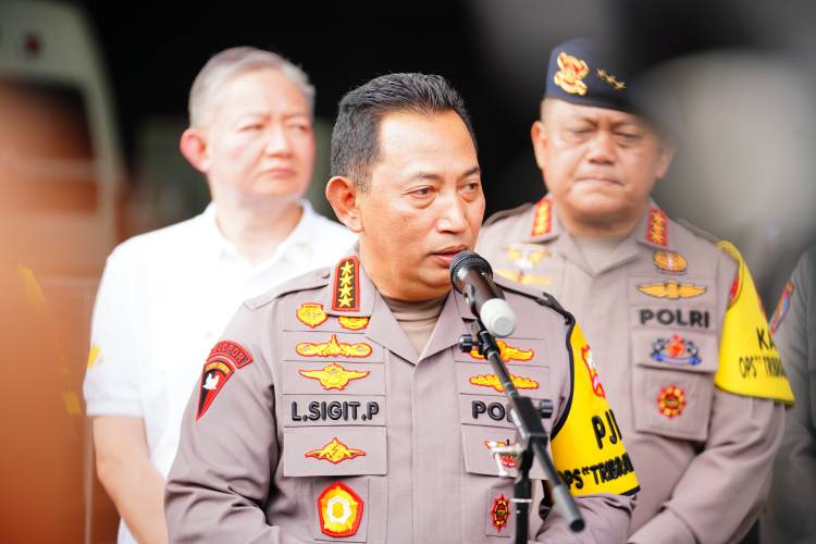 Tinjau Kesiapan Pengamanan, Kapolri Instruksikan Warga Terlayani dengan Baik saat Misa Agung Paus Fransiskus