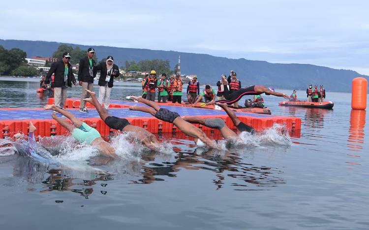 PON XXI 2024 : Jawa Timur Juara Umum Renang Perairan Terbuka, Borong Lima Emas