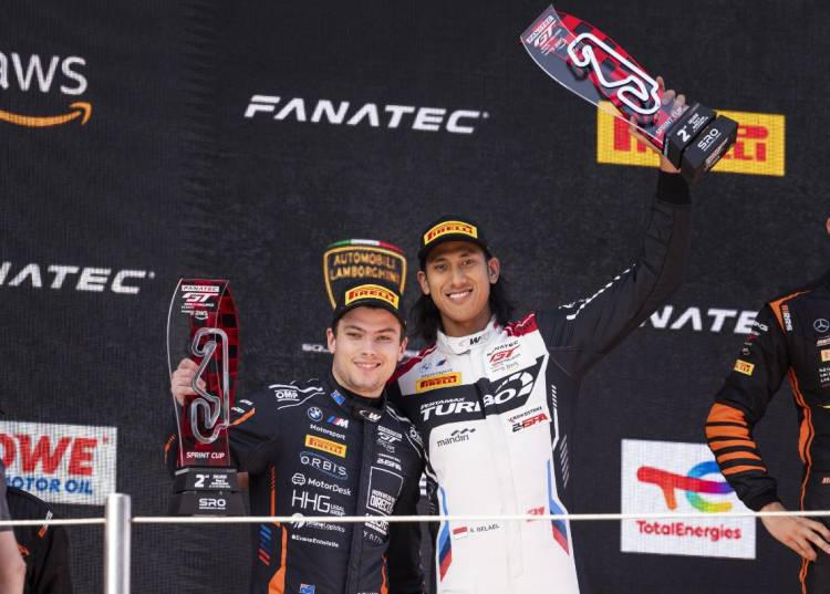 Sean dan Calan Podium, Bawa WRT Jadi Juara Silver Cup