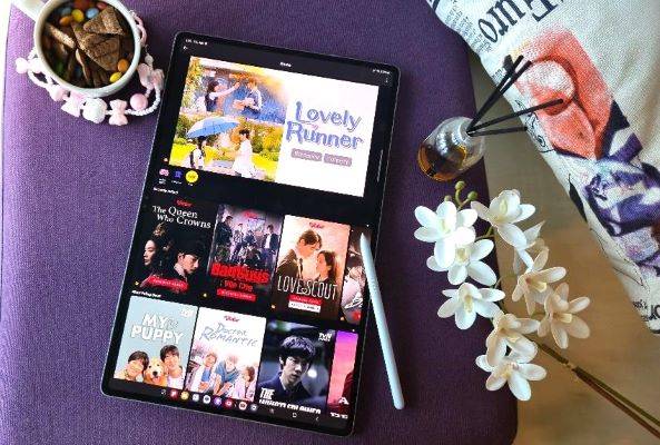 Tips Bikin Streaming Makin Seru & Lancar di Samsung Galaxy Tab S10 Series