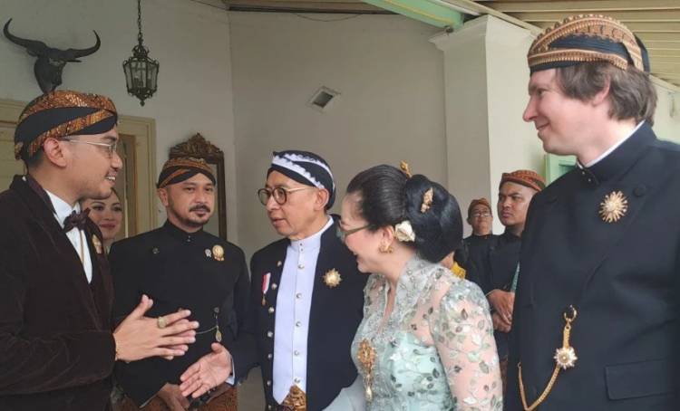 Menbud Fadli Zon: Tingalan Jumenengan  Bagian Kekayaan Budaya Nusantara