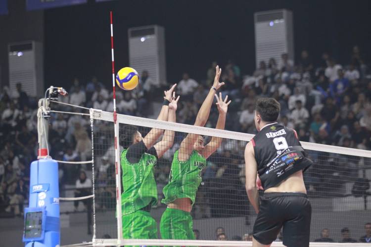 PLN Mobile Proliga 2025: LavAni Dipaksa Bank SumselBabel Bermain Lima Set