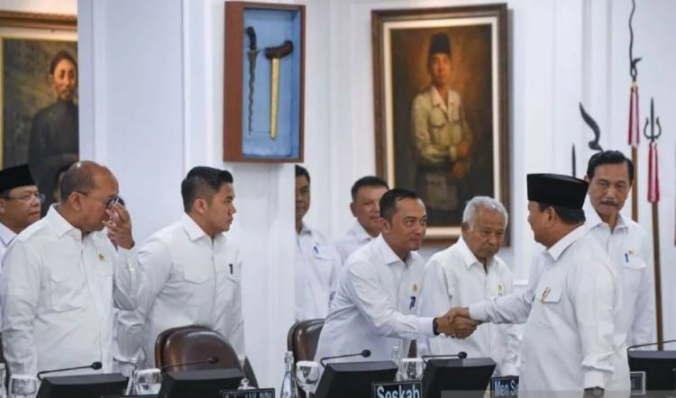 Presiden Prabowo  Ancam Tutup Penggilingan yang Nakal