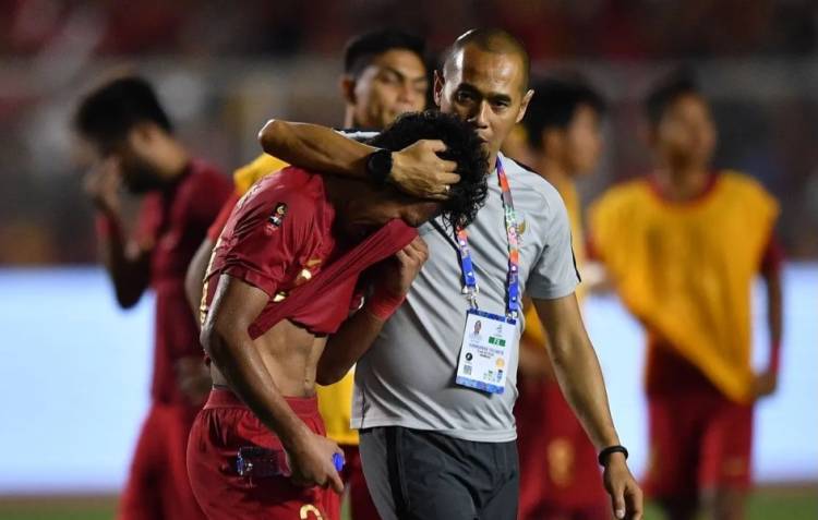Kurniawan Dwi Yulianto, Pastikan Fokus Betsama  klub Liga 2 PSPS Pekanbaru