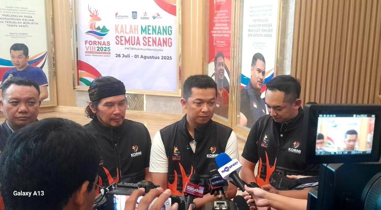 Wamenpora Taufik Hidayat Tegaskan Aktivitas Olahraga di GBK  oleh Komunitas tidak Dibebani Biaya!
