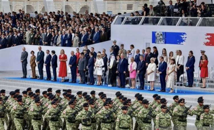 Presiden Prabowo Bangga Kontingen TNI Ikut Parade Hari Bastille di Paris