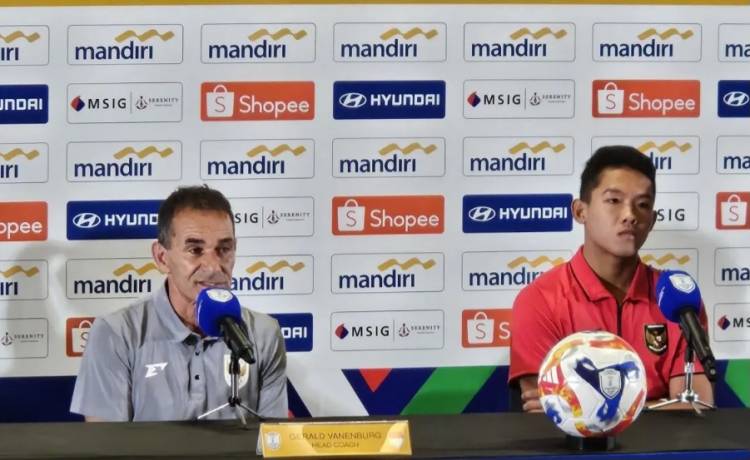 Gerald Vanenburg Yakinkan Tim Asuhannya Cepat Beradaptasi dengan Absennya Arkhan Fikri pada Pertandingan Semifinal ASEAN U-23 Championship