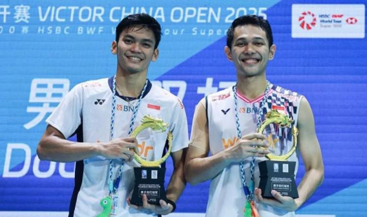 Fajar/Fikri Sabet  Gelar China Open 2025 untuk Lie Sumirat