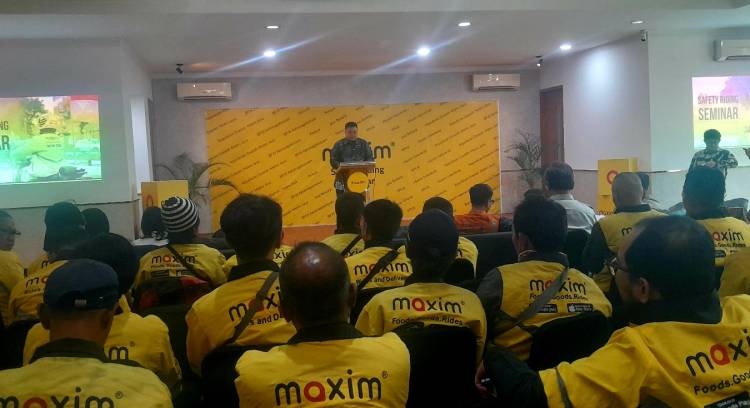 Maxim Gelar Seminar Keselamatan Berkendara Perdana: Meningkatkan Pelayanan Inklusif bagi Penumpang Tunanetra