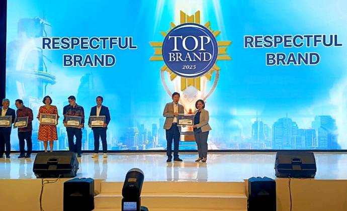 JEC Raih Top Brand Award 2025: Bukti Kepemimpinan Tak Tertandingi di Layanan Kesehatan Mata Indonesia