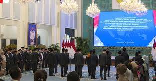Prabowo Resmi Lantik 8 Dubes RI