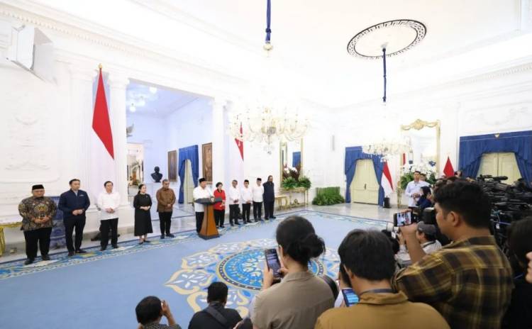 Prabowo; Pmpinan DPR  harus Undang lLangsung Demonstran, Ajak Dialog