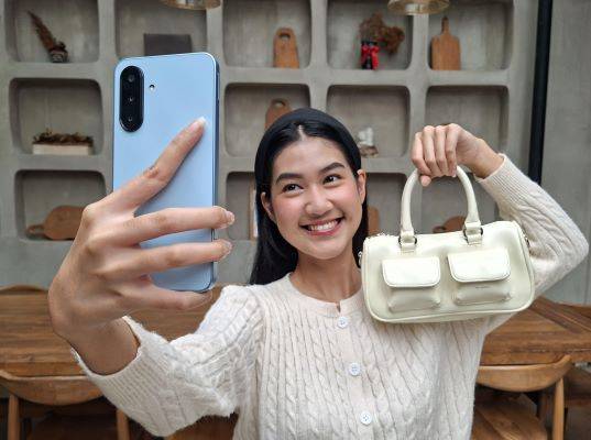 Samsung Galaxy A17 Smartphone Andal, Bikin Konten Affiliate Meyakinkan