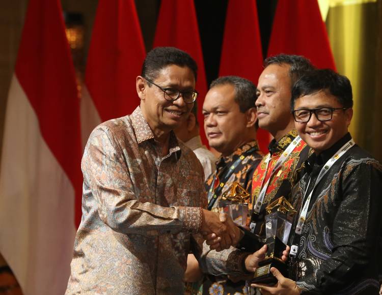 Tak Sekadar Menambang Cuan, Agincourt Resources Menyalakan Harapan untuk Masa Depan Warga Sekitar Tambang