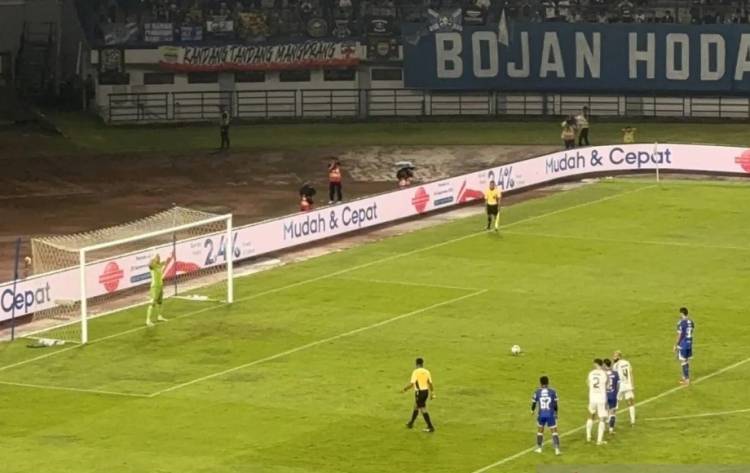 BRI Super League: Persib Tundukan Dewa United 1-0