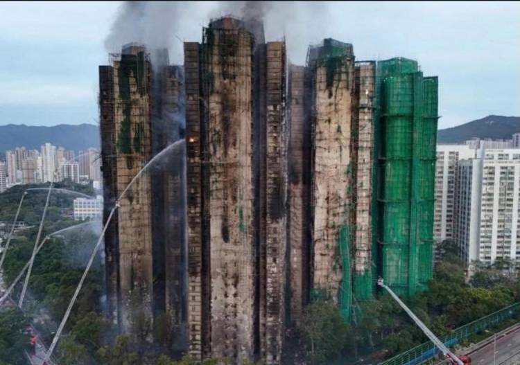 Inilah Fakta Kebakaran Hebat Kompleks Apartemen di Hong Kong