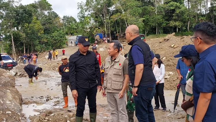 Bantuan Pangan Pemerintah Tembus Parmonangan Setelah Melalui Medan Ekstrem