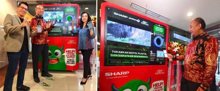 Sharp Ajak Kurangi Sampah Plastik Lewat Mesin RVM di Plaza Indonesia