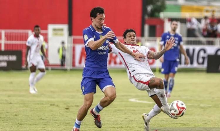 Super League 2025: Takluk dari Malut, Persib Bandung Gagal Salip Persija di Klasemen