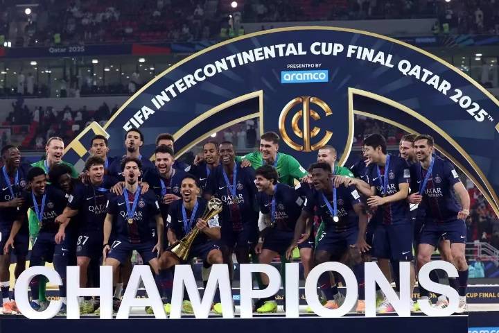 PSG Genggam  "Sextuple" Usai Juara Piala Interkontinental 2025