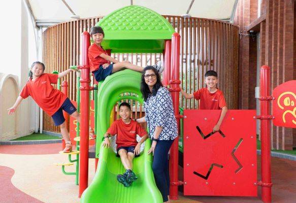 Sinergi Orang Tua dan Sekolah Hadapi Tantangan Akademik Anak di Setiap Jenjang Pendidikan