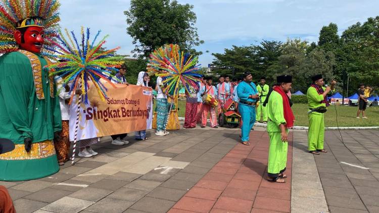 Hajatan Aseli Kampung Betawi Tutup Rangkaian Budaya, Alun-alun Depok Dipenuhi Nuansa Tradisi