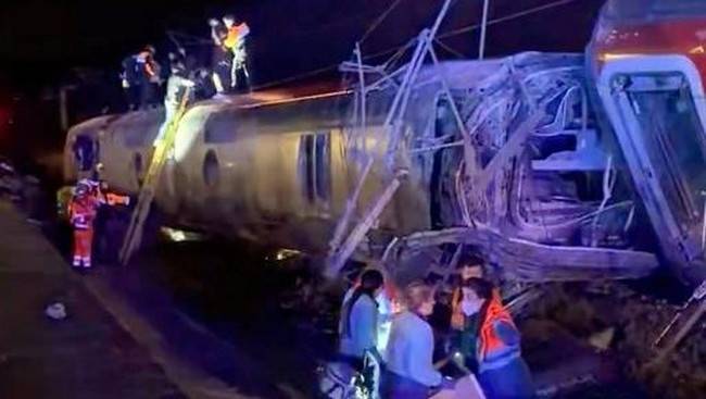 Kereta Cepat di Spanyol Tabrakan, 21 Orang Tewas
