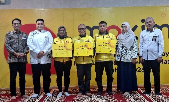 Maxim Tebar Bonus Hari Raya untuk 50 Ribu Pengemudi, Pemerintah Apresiasi Dukungan bagi Ekosistem Transportasi Digital