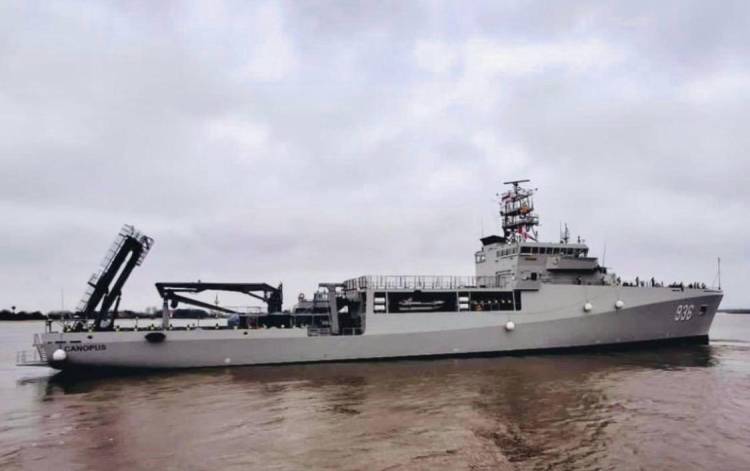 TNI AL Dapat Tambahan Kapal Riset Canggih KRI Canopus-936