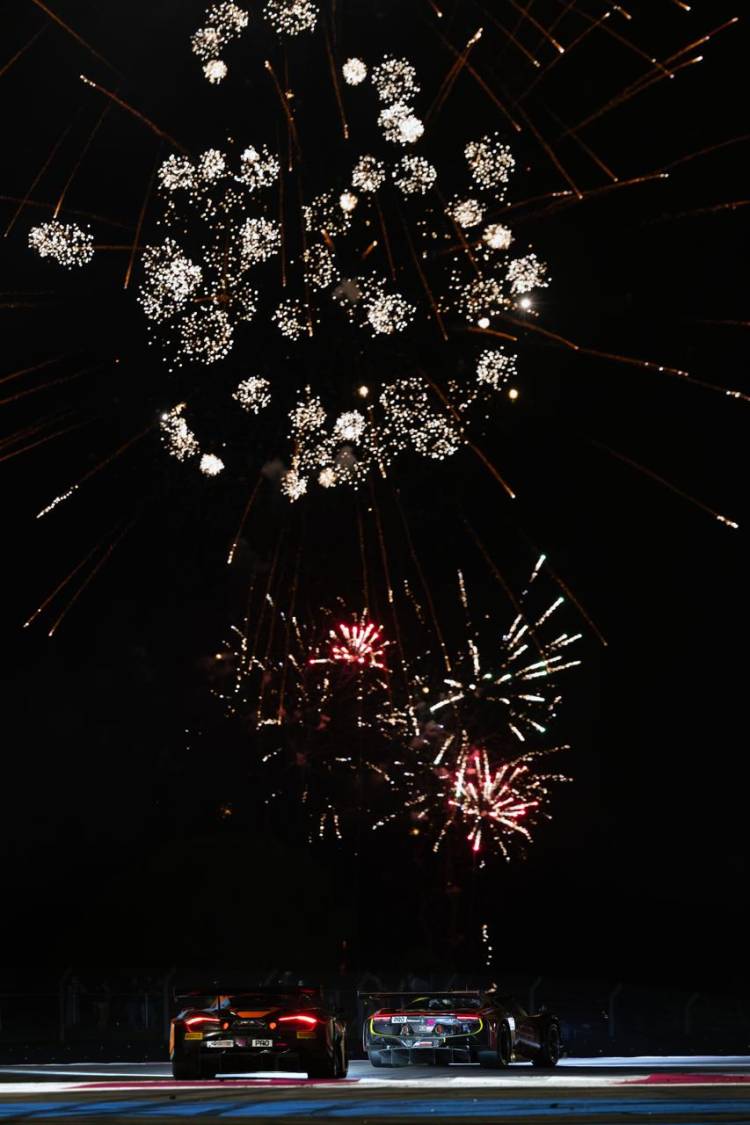 Balapan Tak Mudah bagi Tim AF Corse 50 di Pembuka GTWCE