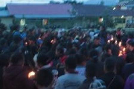 Warga Jayawijaya Untuk Clarita; Gelar Aksi Seribu Lilin