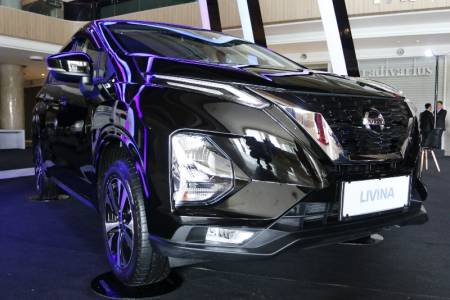All New Nissan Livina & All New Nissan Serena; Diperkenalkan di Surabaya