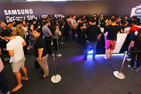 Samsung Galaxy S10 Series; Sambangi DKI Jakarta