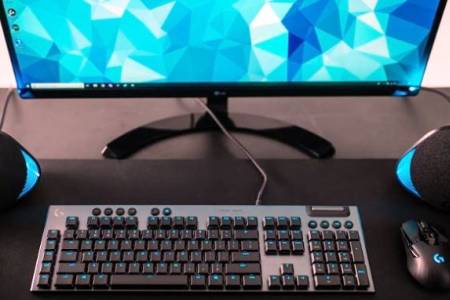 Logitech G Tawarkan G813 LIGHTSYNC RGB; Keyboard Gaming Dimensi Baru di Dunia Game