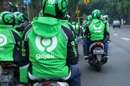 Karyawan Gojek Himpun Dana; untuk Mitra Hadapi COVID-19