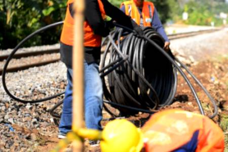 Surge Bangun Jaringan Fiber Optik; Tahap Pertama Pulau Jawa