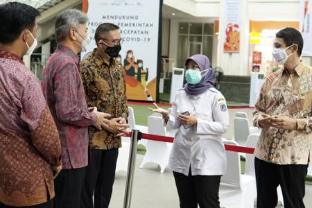 MUFG, Danamon & Adira Finance Gelar Sentra Vaksinasi; Salurkan 12.500 Dosis Vaksin